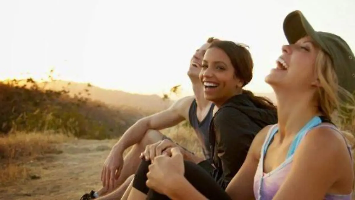 Rodeàte de gente positiva.