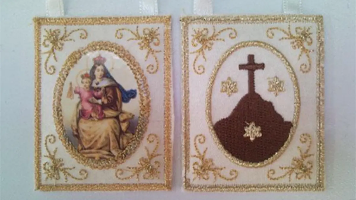 escapulario del carmen