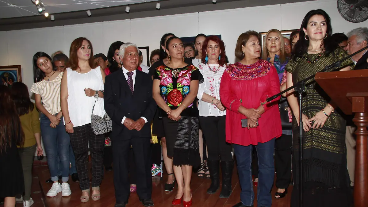 los expositores