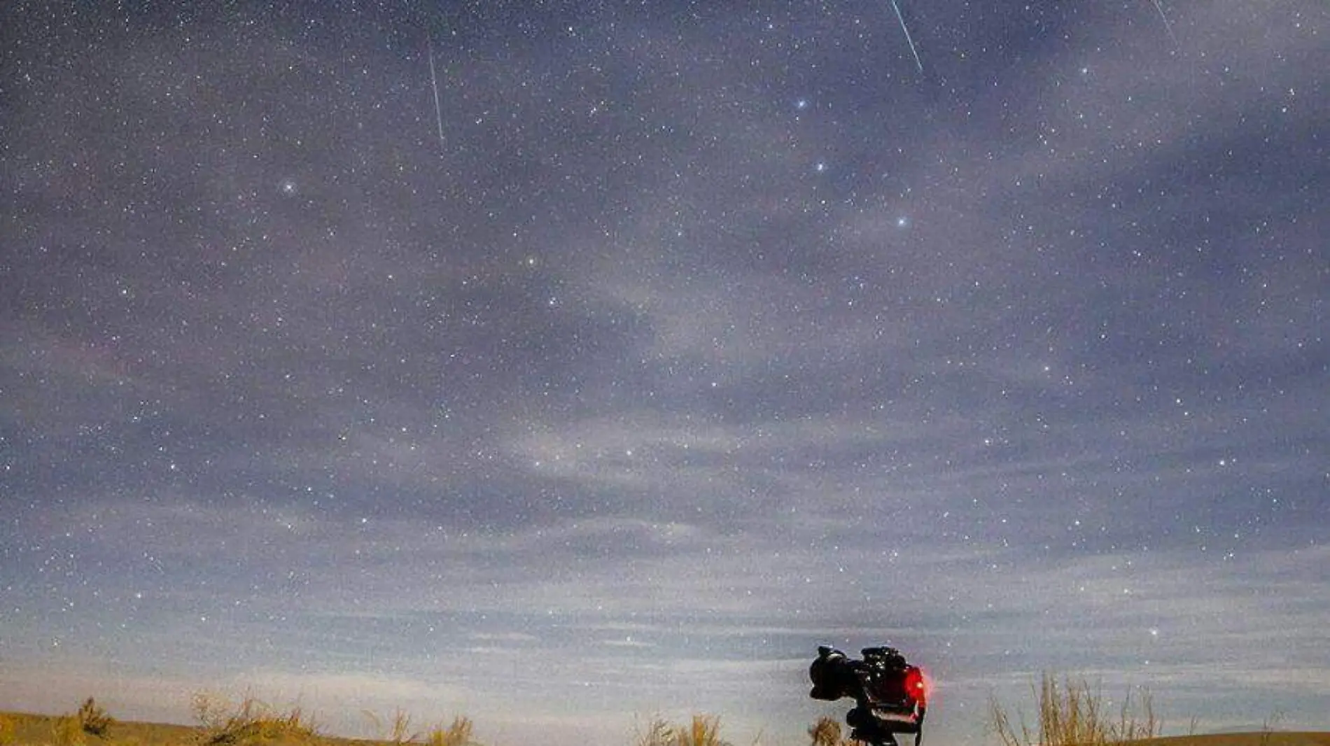 La lluvia de meteoros gemínidas, desde el desierto central de Irán