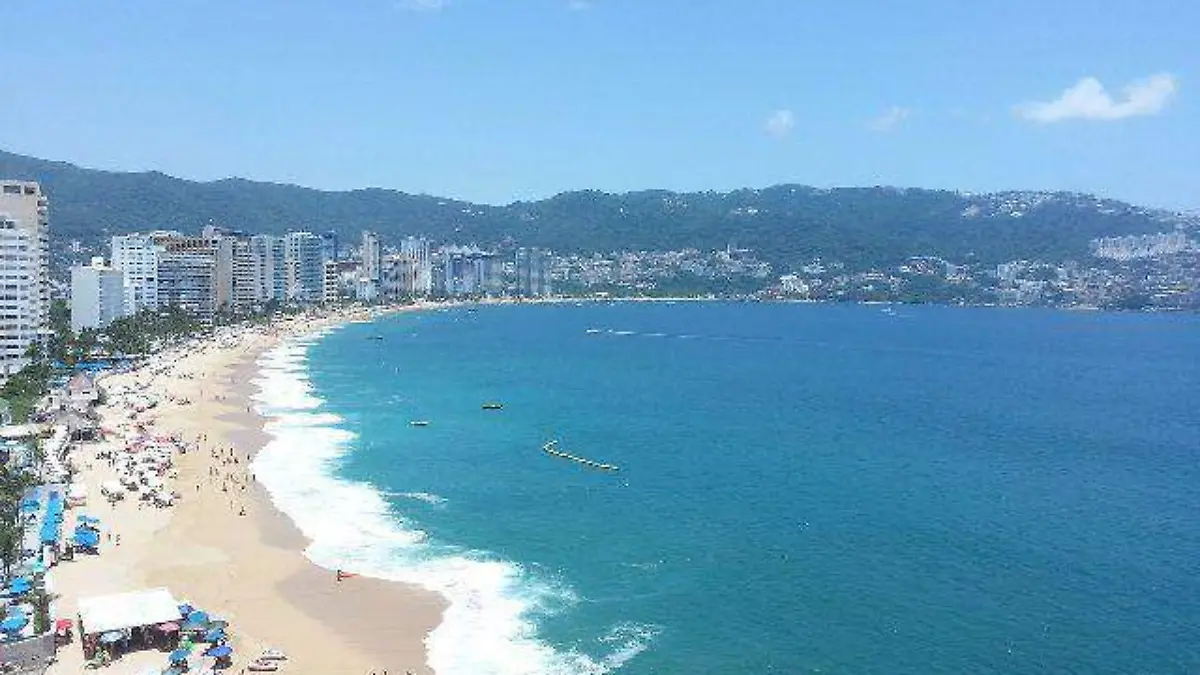 Vista_desde_un_hotel_en_Acapulco