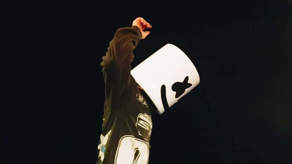 2ce87560-c103-40ac-b256-d3461fcf4eb2