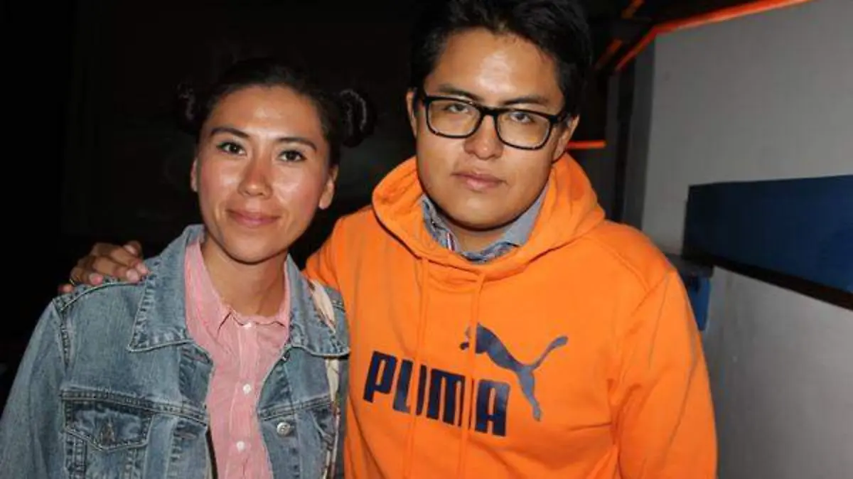 KAREN OLVERA MARIO VALIENTE