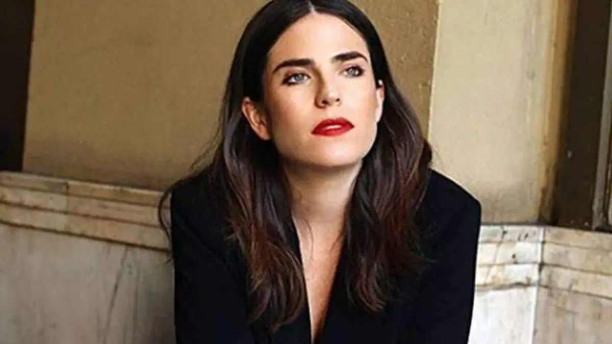 Karla Souza