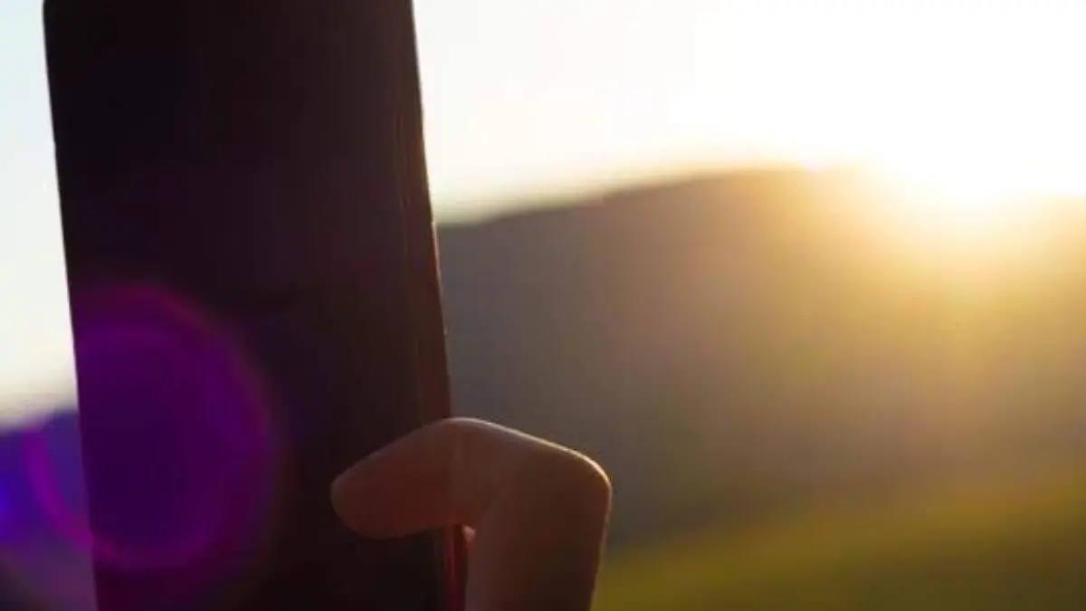 Cómo fotografiar un eclipse solar sin dañar tus ojos ni tu cámara