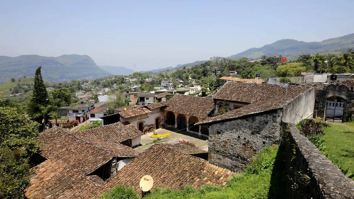 XOCHITLAN 6