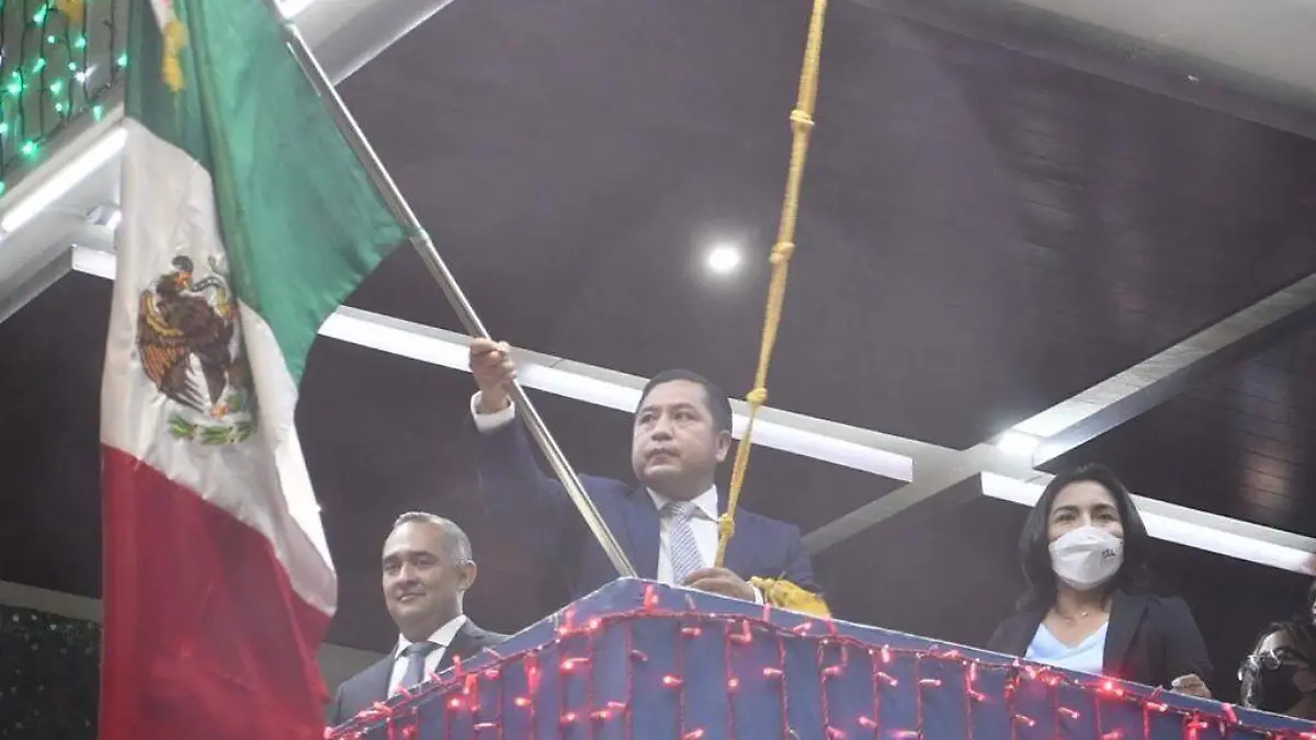 Filomeno Sarmiento Torres da Grito de Independencia en Cuautlancingo