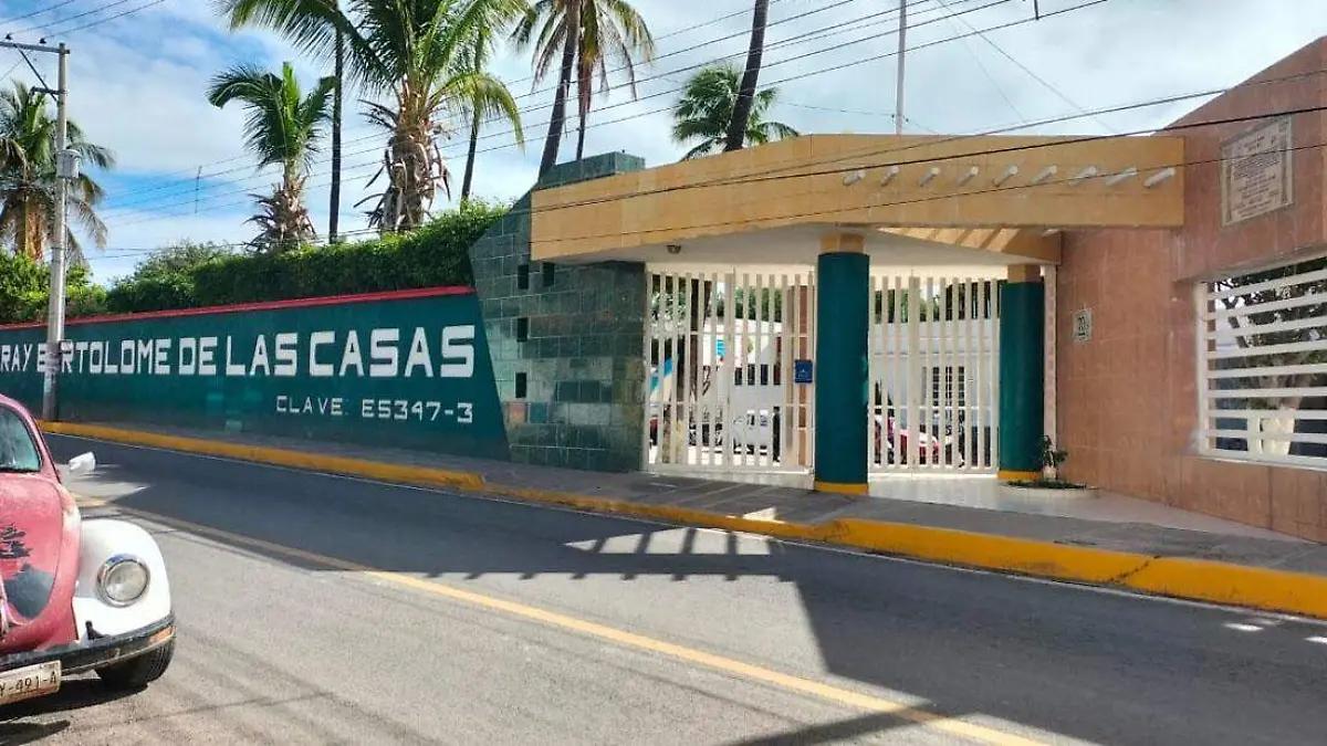 Secundaria Fray Bartolome de las Casas en Acatlán de Osorio 