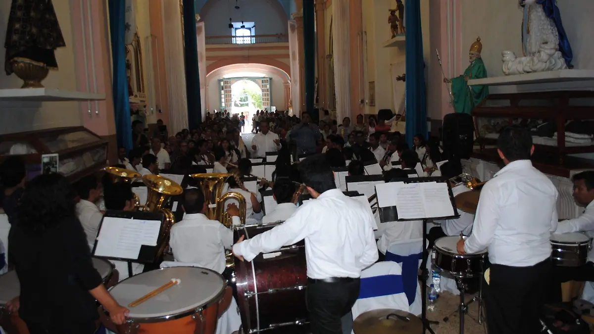 PRIMERA- MUSICA ORQUESTA