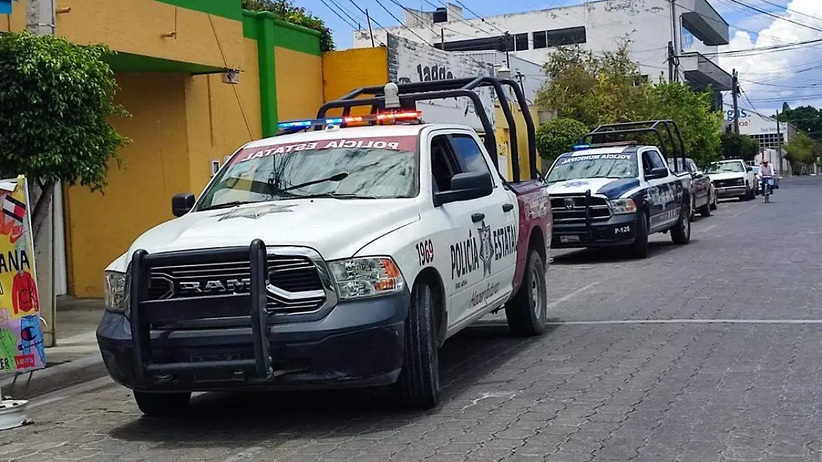 Con lujo de violencia sujetos armados atracaron a un cuentahabiente que minutos antes había sacado una fuerte suma de dinero