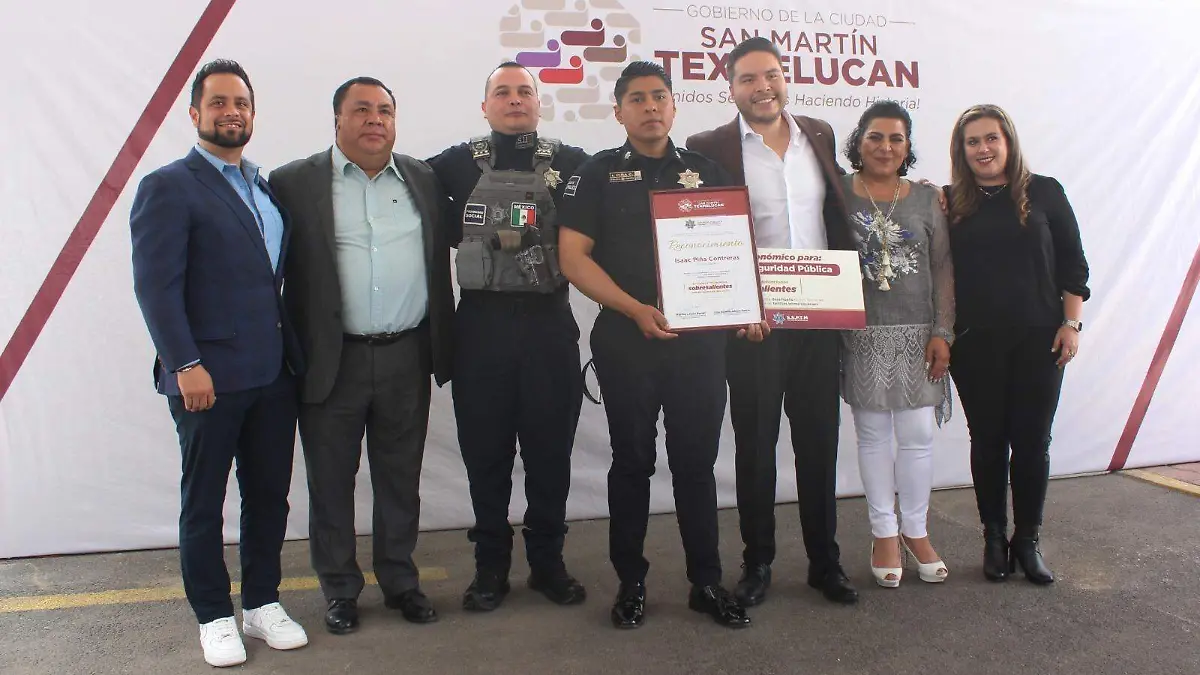 2e16e820-73eb-434e-b40c-e91c81ae27df