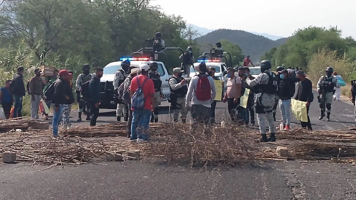 BLOQUEO Coxcatlán
