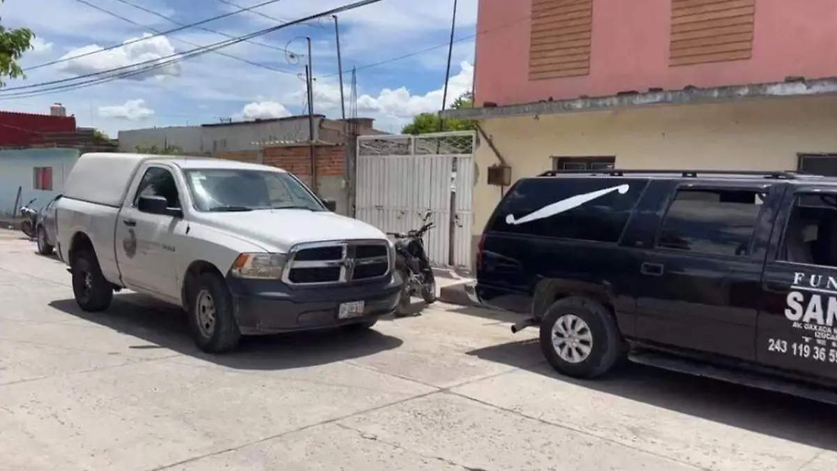 Un masculino de aproximadamente 62 años de edad, quien padecía de un cuadro severo de depresión, tomó la puerta falsa