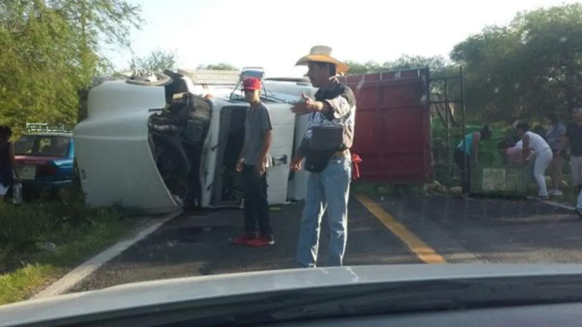 volcadura_tehuitzingo2