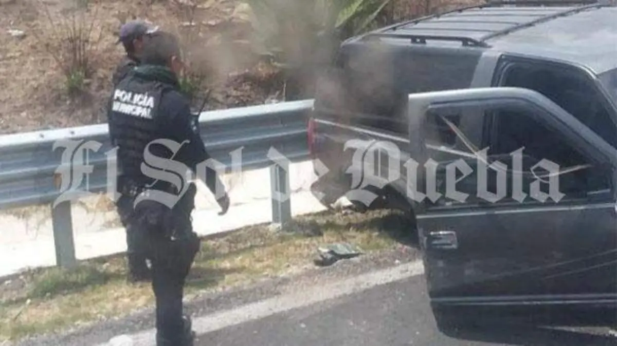 camioneta pierde el control2