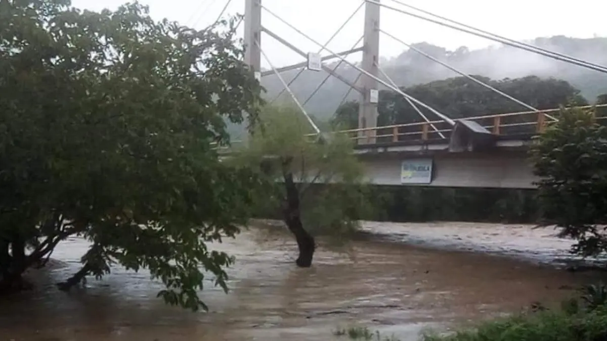Puente lluvias1