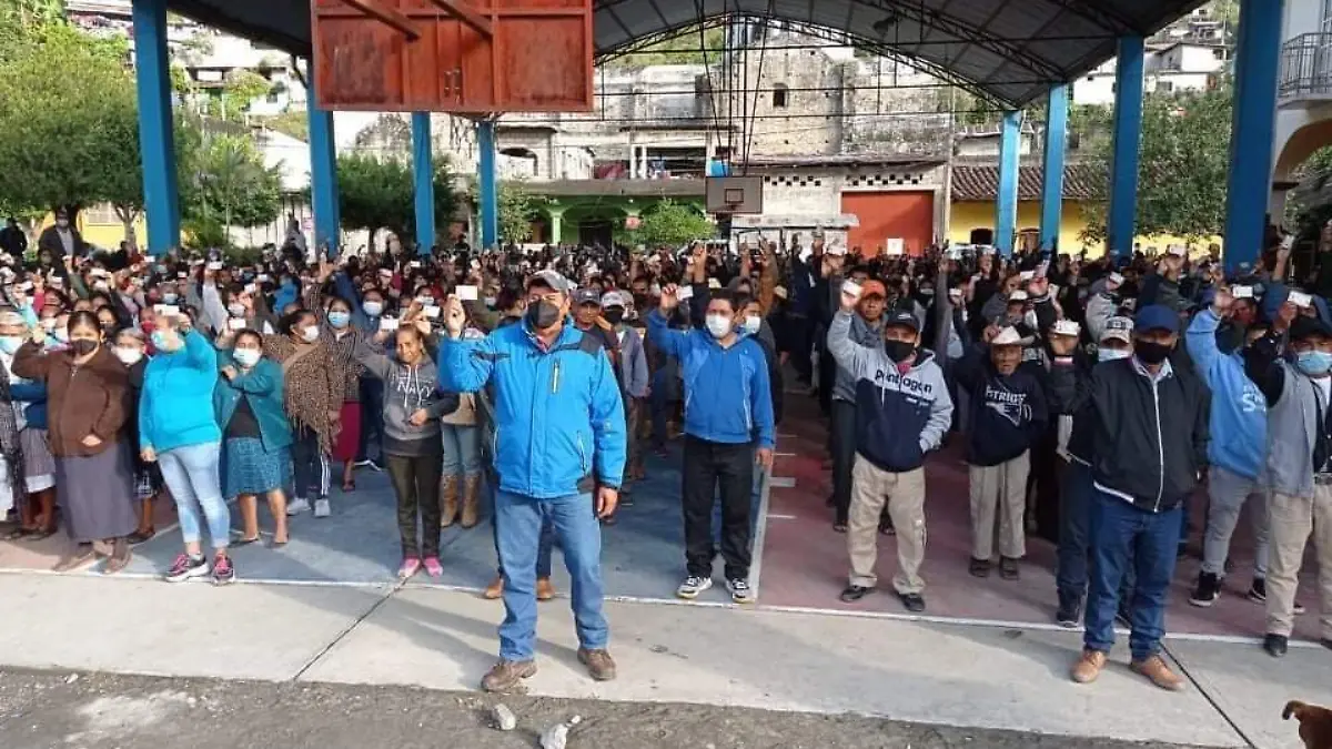 PLEBISCITO PATLA