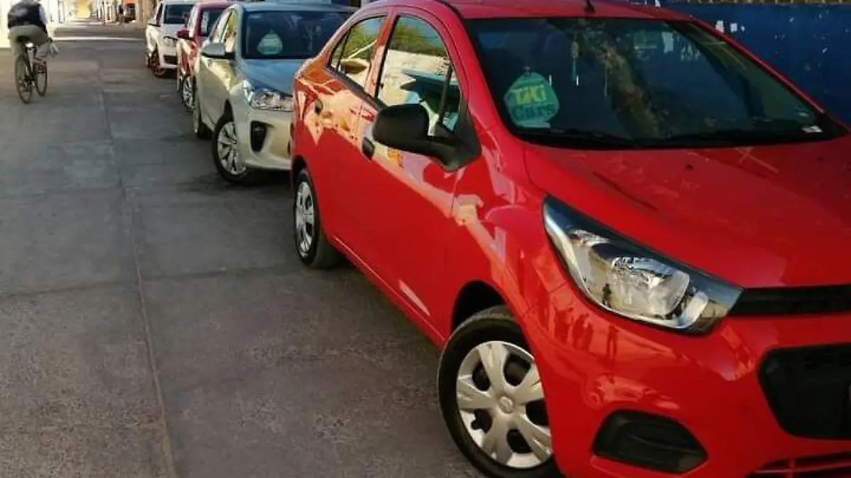 TAXIS PIRATAS 02
