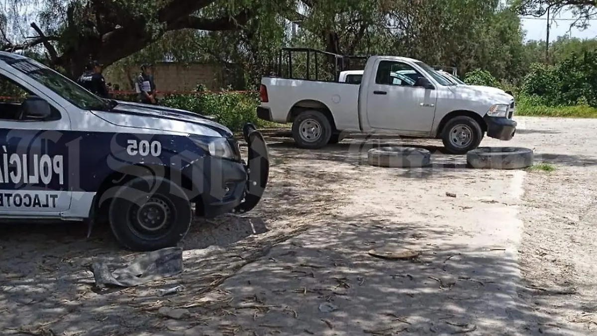 Con dos impactos de arma de fuego fue hallado el cuerpo sin vida de un hombre, mismo fue a un costado de la federal Puebla-Tehuacán