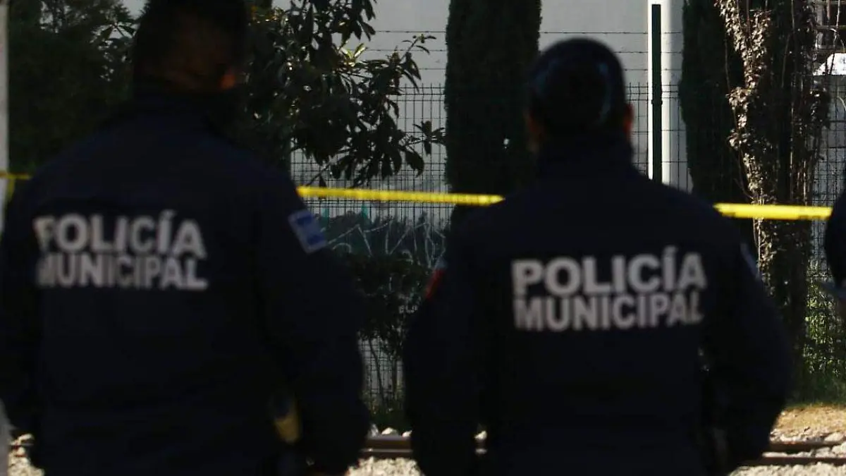 policía