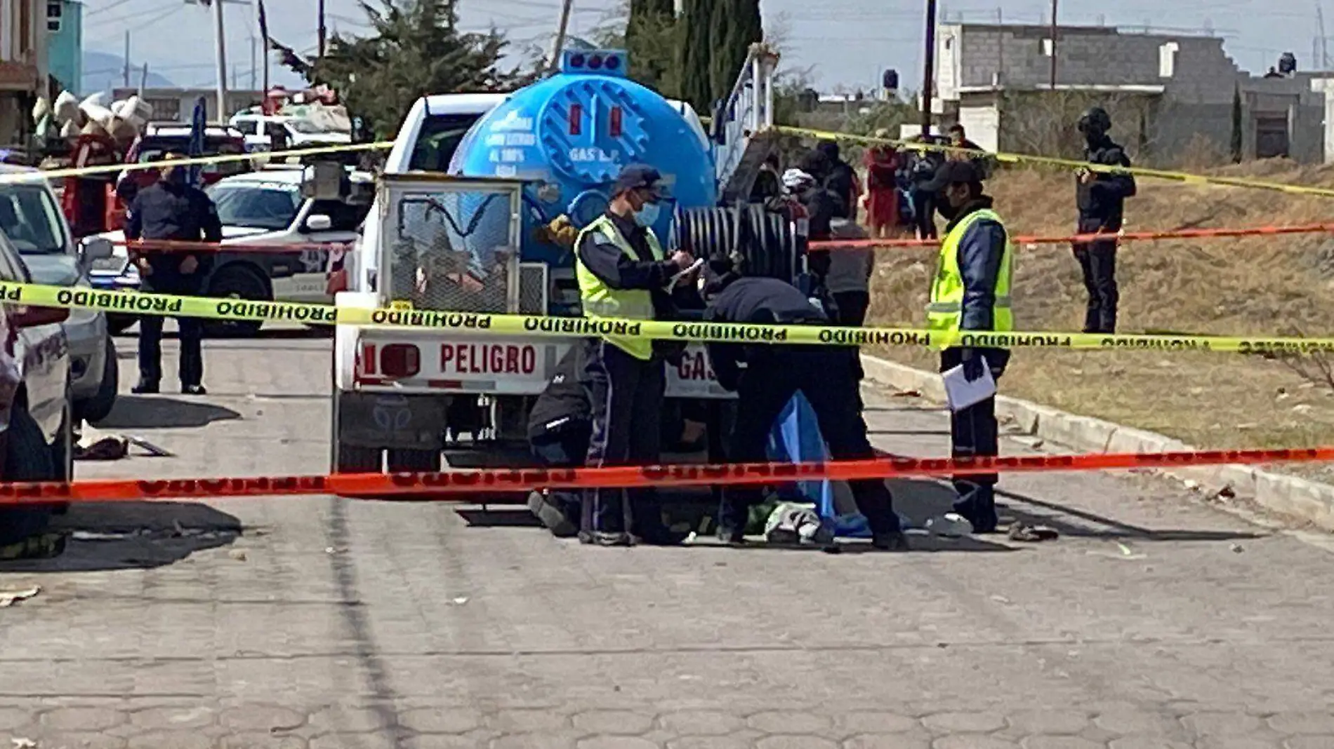 Pequeño de 3 años muere atropellado por una pipa de gas LP en Chalchicomula 