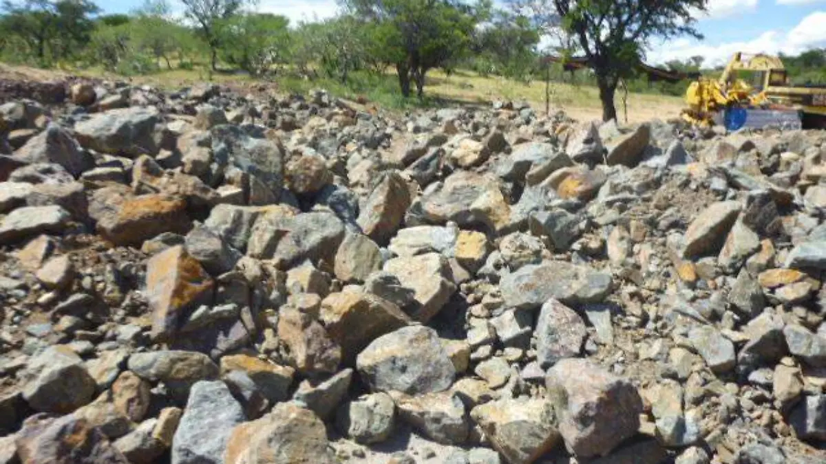 MINERIA MIXTECA - Brisselda Sarabia