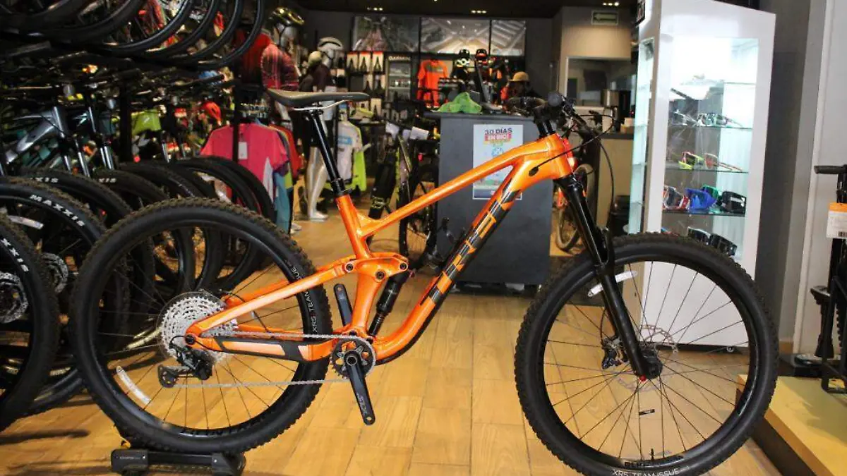 Slash 7 profesional suspensión total