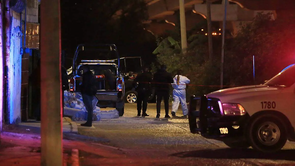 Un cuerpo encobijado fue encontrado la tarde de este viernes 31 de enero en calles de la junta auxiliar de San Felipe Hueyotlipan