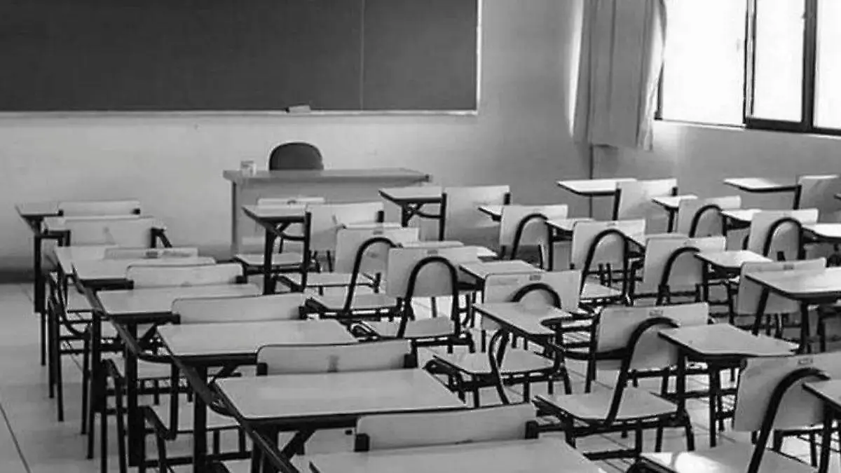La baja calidad educativa en algunos centros es uno de los motivos por los que la gente deja de escuela