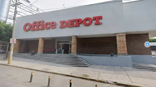 Dos delincuentes, al parecer originarios de Chalco, Estado de México, fueron capturados por policías municipales de Puebla