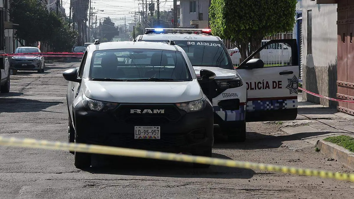 Con una herida de bala en una pierna terminó el conductor de una camioneta derivado de un conflicto vial en la colonia Las Hadas