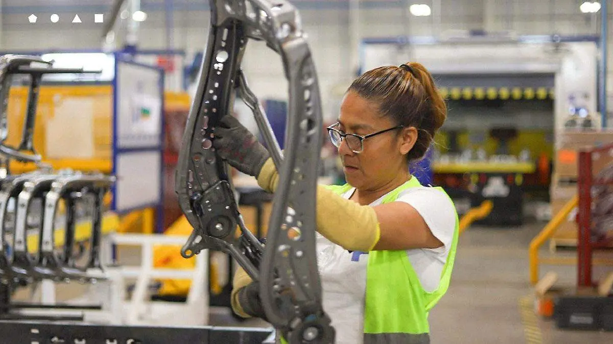 La proveedora de autopartes Forvia Faurecia despedirá durante el mes de marzo a 120 trabajadores por falta de proyectos