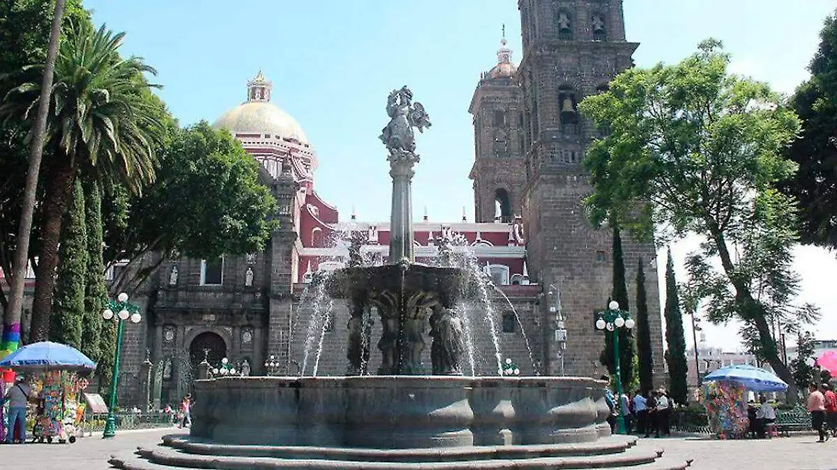 fuente zocalo de puebla