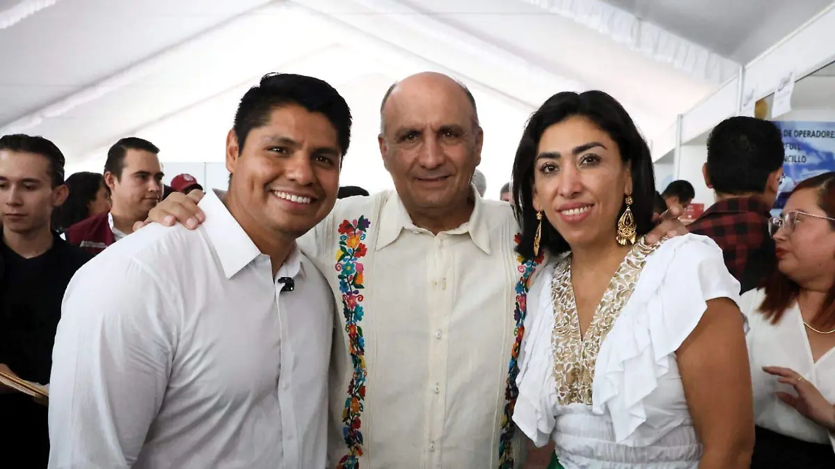 La primera Feria Nacional del Empleo tuvo lugar en Cuautlancingo