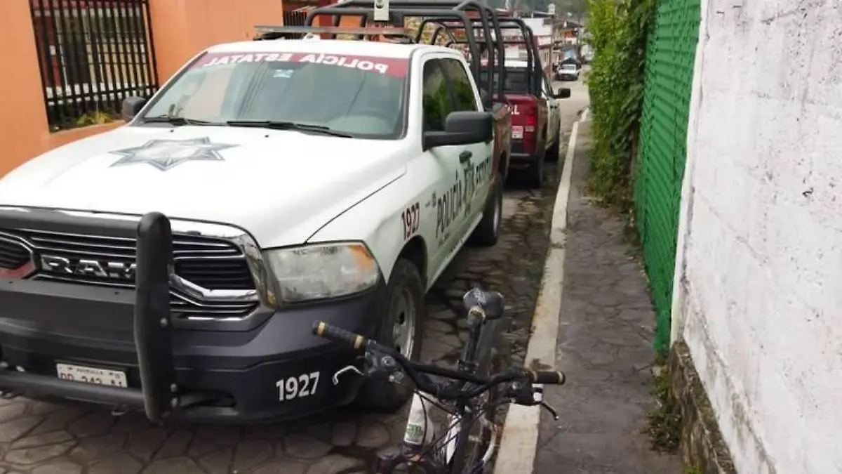Cabildo determina la suspensión del edil de Zapotitlán, acusado de disparar a una escuela primaria