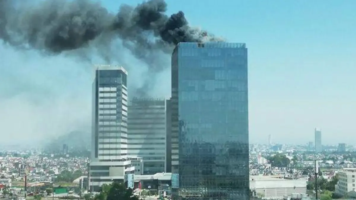 Incendio Torre Titanium
