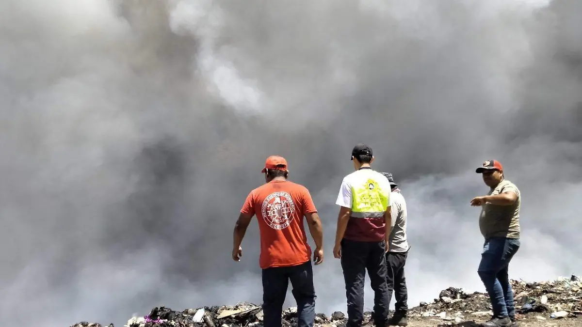 incendio basura xicotepec1.jpg