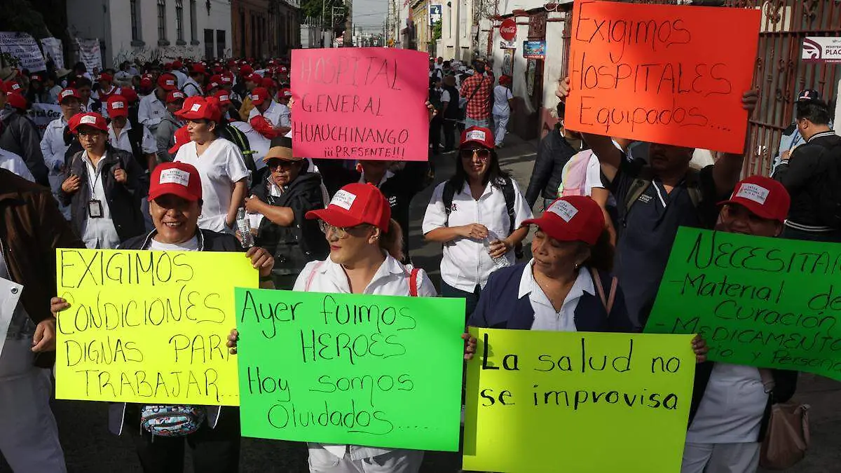 manifestacion trabajadores de la salud-1