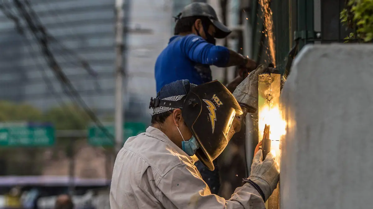 La productividad laboral en la industria manufacturera de Puebla cayó 5.8 puntos base en el primer trimestre de 2025
