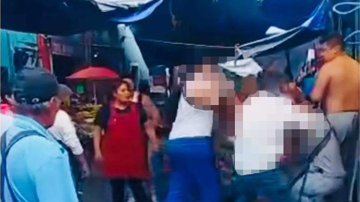 pelea tianguis de Atlixco