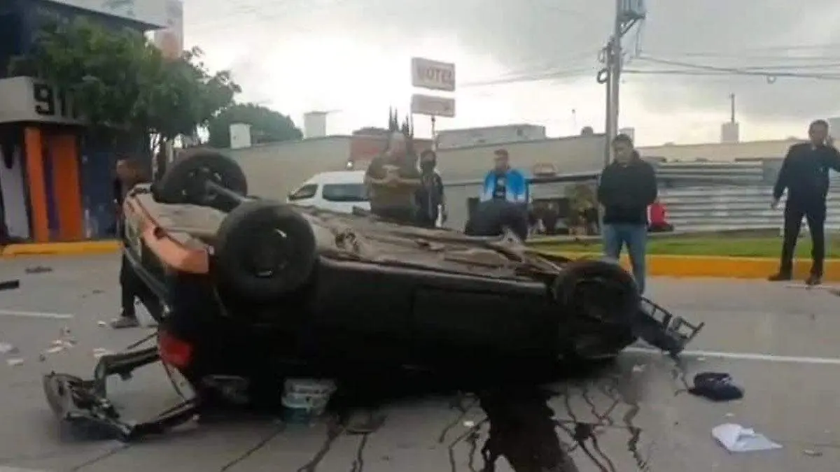 volcadura en calzada zaragoza 