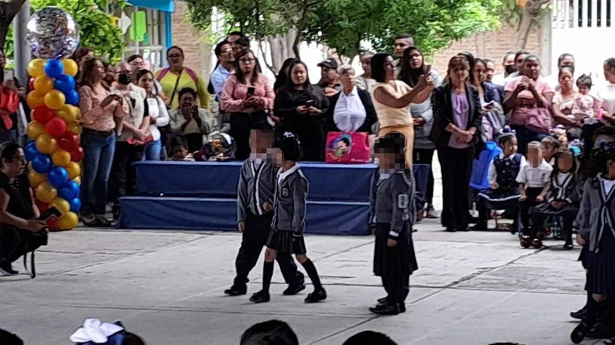 graduaciones escuelas