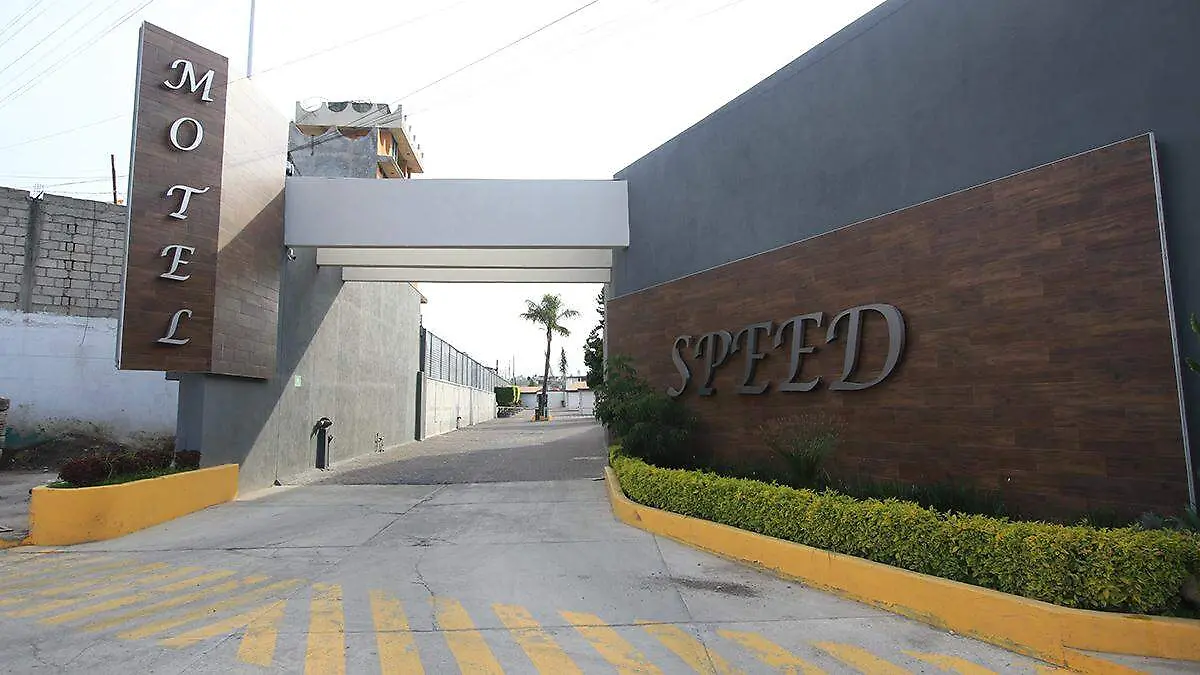 Momentos de tensión vivieron recamareras del motel Speed, ubicado sobre la Vía Corta a Santa Ana