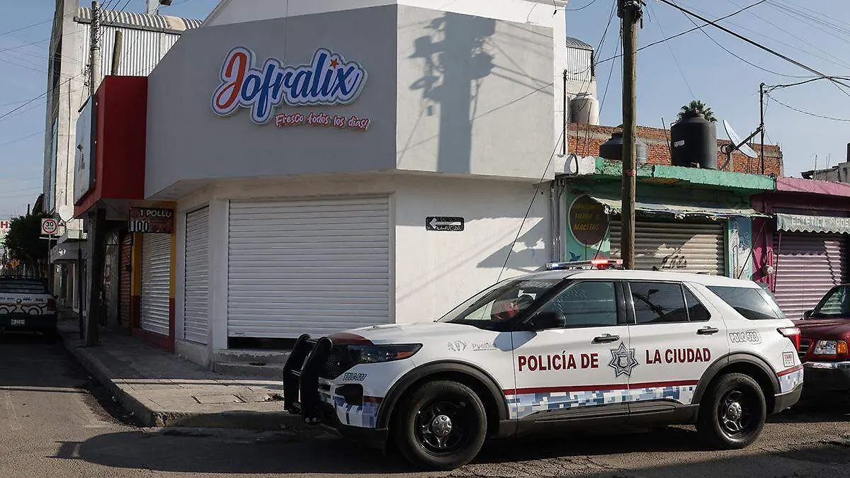 Cuatro presuntos delincuentes fueron capturados por autoridades municipales en la colonia 10 de Mayo