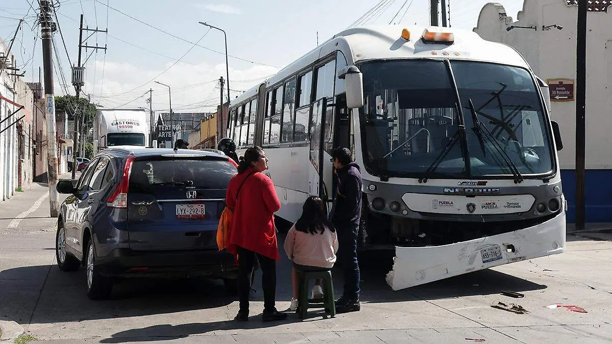 Al menos cinco choques y accidentes de tránsito se registraron la mañana de este miércoles en distintos puntos de Puebla