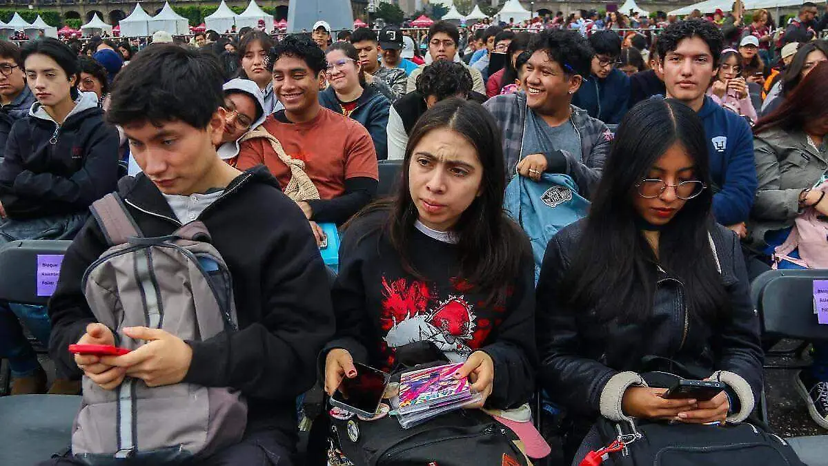 Puebla abre nuevos módulos para Becas de Conectividad