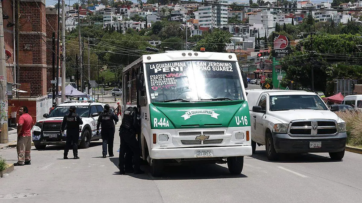 Una unidad de la Ruta 44A atropelló y mató a una adulta mayor en el bulevar Fidel Velázquez