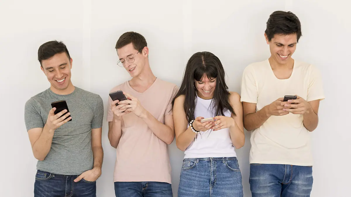 La app de mensajería más popular del mundo permite eliminar grupos dentro de comunidades,