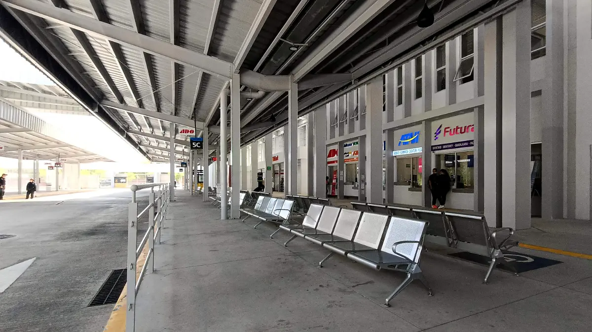 CENTRAL CAMIONERA DEL SUR ERIKG 090825 15