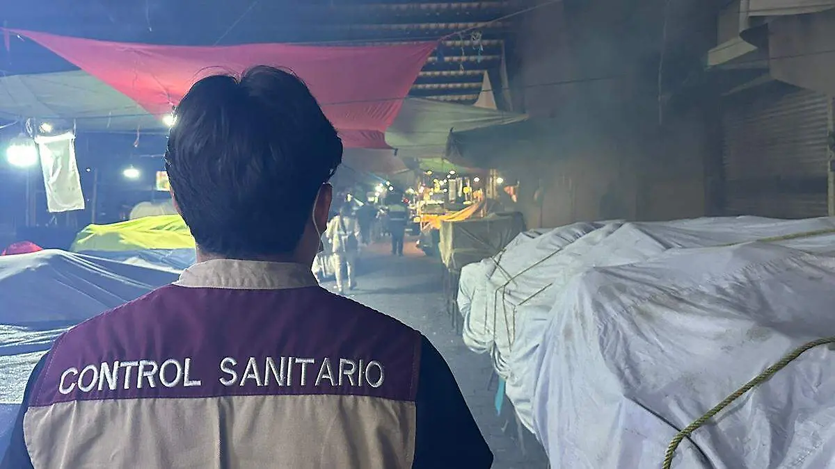 Se llevaron a cabo labores de fumigación en el Mercado “La Purísima”